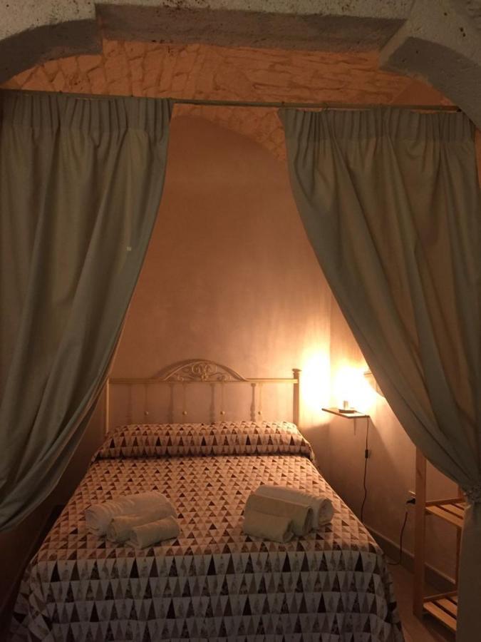 דירות אוסטוני La Nicchia Di Paola מראה חיצוני תמונה